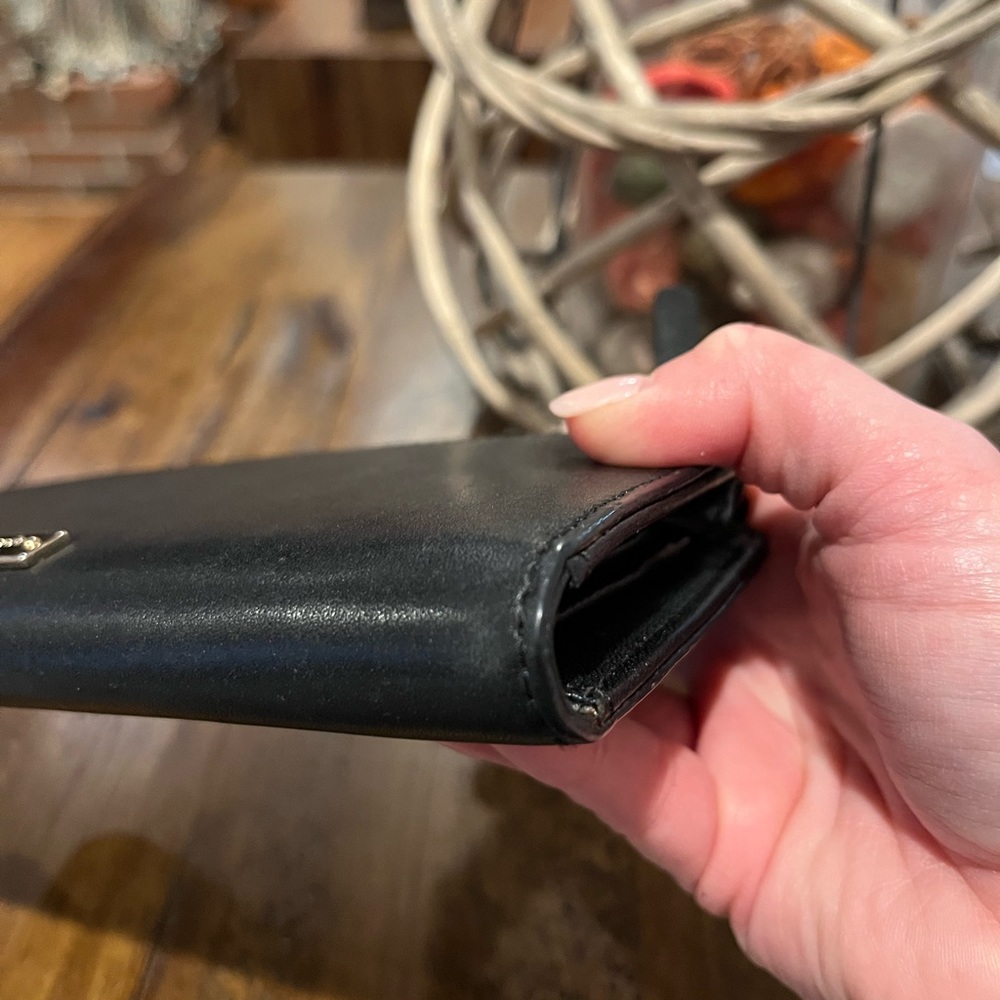 Kate Spade Wallet - Picture 6 of 7